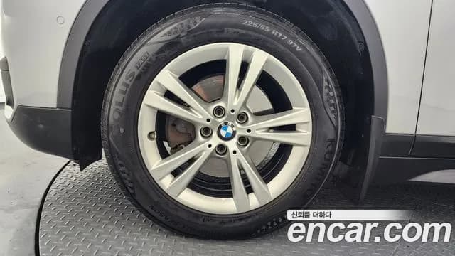 2017 BMW X1 (F48) xDrive 18d Sold VIN WBAHT9107H5J10004 – photo 14 2017 BMW X1 (F48) xDrive 18d Sold VIN WBAHT9107H5J10004 – photo 14