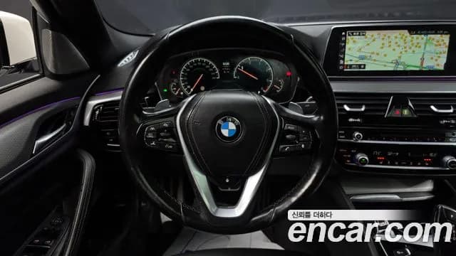 2018 BMW 5Series (G30) 520d M Sport package Sold VIN WBAJC3100JG997602 – exterior detail 2018 BMW 5Series (G30) 520d M Sport package Sold VIN WBAJC3100JG997602 – exterior detail
