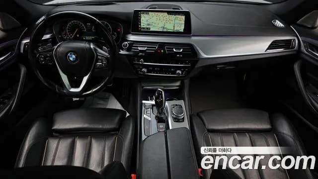 2018 BMW 5Series (G30) 520d M Sport package Sold VIN WBAJC3100JG997602 – photo 11 2018 BMW 5Series (G30) 520d M Sport package Sold VIN WBAJC3100JG997602 – photo 11