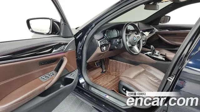 2018 BMW 5Series (G30) 520d M Sport Package Plus Sold VIN WBAJC3101JWB80731 – photo 17 2018 BMW 5Series (G30) 520d M Sport Package Plus Sold VIN WBAJC3101JWB80731 – photo 17