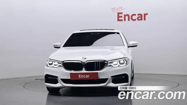 2017 BMW 5Series (G30) 520d M Sport Package Plus Sold VIN WBAJC3102HG921874 – engine bay 2017 BMW 5Series (G30) 520d M Sport Package Plus Sold VIN WBAJC3102HG921874 – engine bay