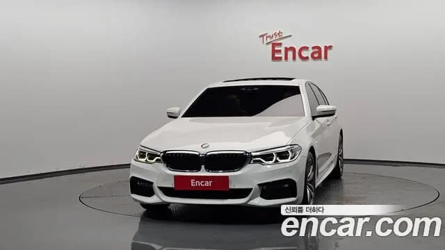 2017 BMW 5Series (G30) 520d M Sport package Sold VIN WBAJC3102HG991391 – photo 15 2017 BMW 5Series (G30) 520d M Sport package Sold VIN WBAJC3102HG991391 – photo 15