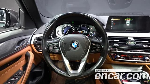 2018 BMW 5 Series (G30) 520d M Sport Special Edition Sold VIN WBAJC3102JG994555 – photo 17 2018 BMW 5 Series (G30) 520d M Sport Special Edition Sold VIN WBAJC3102JG994555 – photo 17