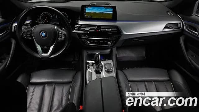 2018 BMW 5 Series (G30) 520d M Sport package Sold VIN WBAJC3102JG997570 – interior seats 2018 BMW 5 Series (G30) 520d M Sport package Sold VIN WBAJC3102JG997570 – interior seats