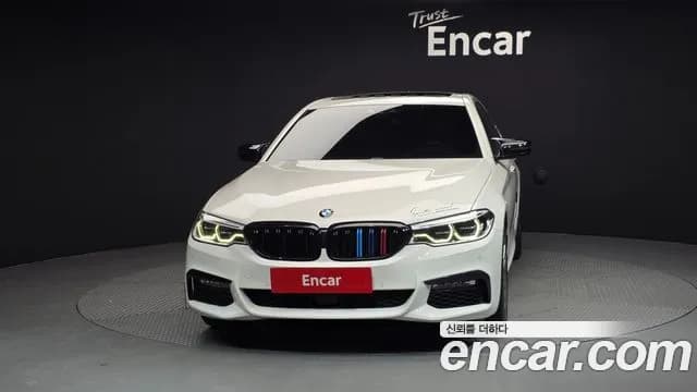 2018 BMW 5 Series (G30) 520d M Sport package Sold VIN WBAJC3102JG997570 – photo 16 2018 BMW 5 Series (G30) 520d M Sport package Sold VIN WBAJC3102JG997570 – photo 16