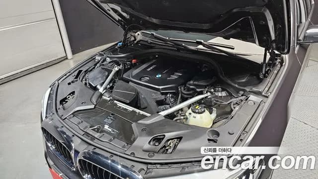2018 BMW 5Series (G30) 520d M Sport Package Plus Sold VIN WBAJC3102JG998069 – photo 22 2018 BMW 5Series (G30) 520d M Sport Package Plus Sold VIN WBAJC3102JG998069 – photo 22