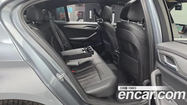 2018 BMW 5Series (G30) 520d M Sport package Sold VIN WBAJC3106JDB28992 – exterior detail 2018 BMW 5Series (G30) 520d M Sport package Sold VIN WBAJC3106JDB28992 – exterior detail