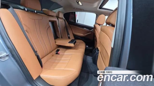 2018 BMW 5Series (G30) 520d Luxury Special Edition Sold VIN WBAJC3106JWB79915 – front exterior 2018 BMW 5Series (G30) 520d Luxury Special Edition Sold VIN WBAJC3106JWB79915 – front exterior