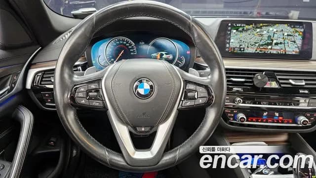 2017 BMW 5Series (G30) 520d M Sport Package Plus Sold VIN WBAJC3107HG924219 – trunk area 2017 BMW 5Series (G30) 520d M Sport Package Plus Sold VIN WBAJC3107HG924219 – trunk area