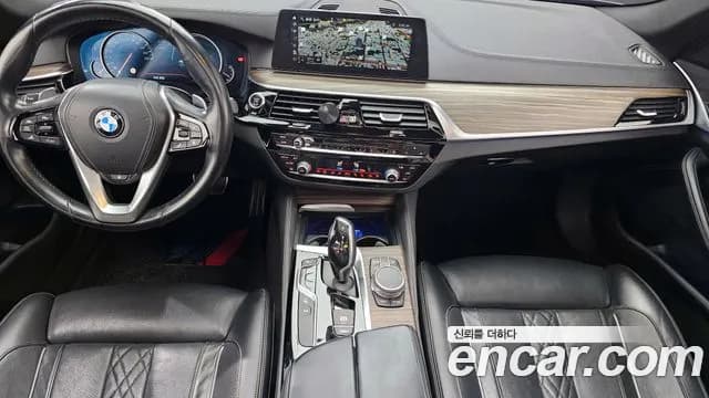 2017 BMW 5Series (G30) 520d M Sport Package Plus Sold VIN WBAJC3107HG924219 – photo 14 2017 BMW 5Series (G30) 520d M Sport Package Plus Sold VIN WBAJC3107HG924219 – photo 14