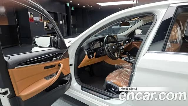 2018 BMW 5 Series (G30) 520d Luxury Special Edition Sold VIN WBAJC3107JG998441 – photo 19 2018 BMW 5 Series (G30) 520d Luxury Special Edition Sold VIN WBAJC3107JG998441 – photo 19
