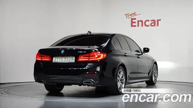 2017 BMW 5 Series (G30) 520d M Sport Package Plus Sold VIN WBAJC3108HG922009 – photo 17 2017 BMW 5 Series (G30) 520d M Sport Package Plus Sold VIN WBAJC3108HG922009 – photo 17