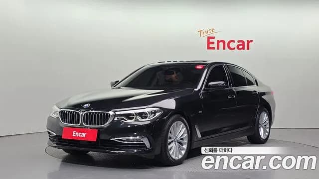 2018 BMW 5 Series (G30) 520d Luxury Special Edition Sold VIN WBAJC3108JWB78961 – trunk area 2018 BMW 5 Series (G30) 520d Luxury Special Edition Sold VIN WBAJC3108JWB78961 – trunk area