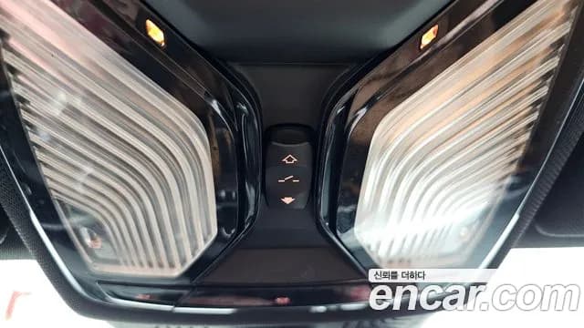 2018 BMW 5 Series (G30) 520d M Sport package Sold VIN WBAJC3109JWB76989 – exterior detail 2018 BMW 5 Series (G30) 520d M Sport package Sold VIN WBAJC3109JWB76989 – exterior detail