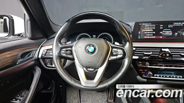 2018 BMW 5 Series (G30) 520d M Sport Package Plus Sold VIN WBAJC310XJG996652 – front exterior 2018 BMW 5 Series (G30) 520d M Sport Package Plus Sold VIN WBAJC310XJG996652 – front exterior