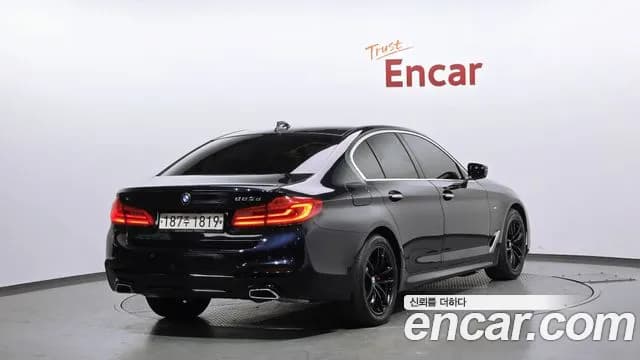 2018 BMW 5 Series (G30) 520d xDrive M Sport Package Sold VIN WBAJC5103JWB86039 – photo 13 2018 BMW 5 Series (G30) 520d xDrive M Sport Package Sold VIN WBAJC5103JWB86039 – photo 13