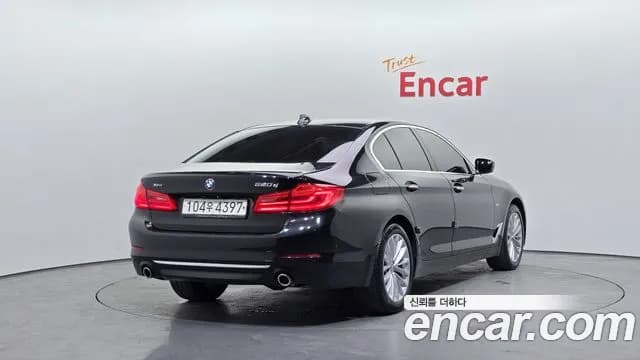 2018 BMW 5Series (G30) 520d xDrive Luxury Plus Sold VIN WBAJC5107JWE55062 – interior seats 2018 BMW 5Series (G30) 520d xDrive Luxury Plus Sold VIN WBAJC5107JWE55062 – interior seats