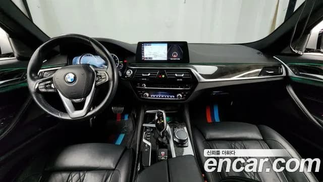 2018 BMW 5Series (G30) 530d M Sport Package Sold VIN WBAJC9100JG943932 – photo 19 2018 BMW 5Series (G30) 530d M Sport Package Sold VIN WBAJC9100JG943932 – photo 19
