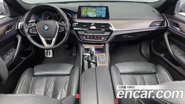 2018 BMW 5 Series (G30) 530i M Sport Package Plus Sold VIN WBAJD3100JB255579 – interior seats 2018 BMW 5 Series (G30) 530i M Sport Package Plus Sold VIN WBAJD3100JB255579 – interior seats