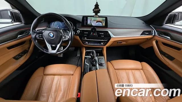 2017 BMW 5Series (G30) 530i M Sport Package Plus Sold VIN WBAJD3102HWA90544 – interior seats 2017 BMW 5Series (G30) 530i M Sport Package Plus Sold VIN WBAJD3102HWA90544 – interior seats