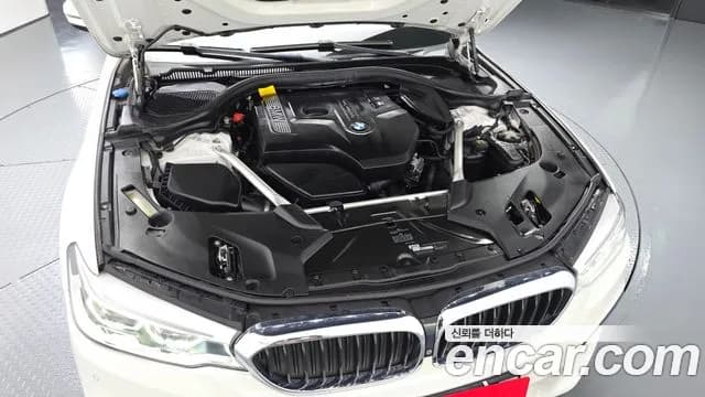 2019 BMW 5Series (G30) 530i M Sport Package Plus Sold VIN WBAJD3102KWE99473 – side profile 2019 BMW 5Series (G30) 530i M Sport Package Plus Sold VIN WBAJD3102KWE99473 – side profile