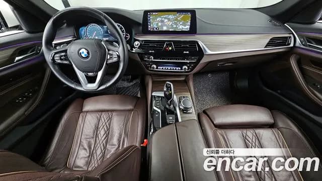 2018 BMW 5 Series (G30) 530i M Sport Package Plus Sold VIN WBAJD3105JG970358 – photo 13 2018 BMW 5 Series (G30) 530i M Sport Package Plus Sold VIN WBAJD3105JG970358 – photo 13