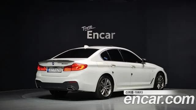 2018 BMW 5Series (G30) 530i M Sport Package Plus Sold VIN WBAJD3108JB316094 – photo 14 2018 BMW 5Series (G30) 530i M Sport Package Plus Sold VIN WBAJD3108JB316094 – photo 14