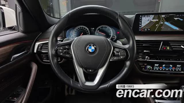 2018 BMW 5Series (G30) 530i M Sport Package Plus Sold VIN WBAJD3109JWC13617 – photo 20 2018 BMW 5Series (G30) 530i M Sport Package Plus Sold VIN WBAJD3109JWC13617 – photo 20