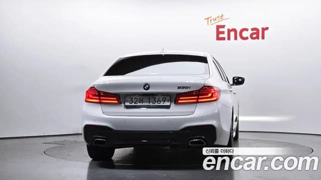 2019 BMW 5 Series (G30) 530i M Sport Package Plus Sold VIN WBAJD3109KB317336 – front exterior 2019 BMW 5 Series (G30) 530i M Sport Package Plus Sold VIN WBAJD3109KB317336 – front exterior