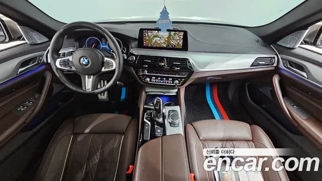 2019 BMW 5 Series (G30) M550d xDrive Sold VIN WBAJD7103KBM20226 – engine bay 2019 BMW 5 Series (G30) M550d xDrive Sold VIN WBAJD7103KBM20226 – engine bay
