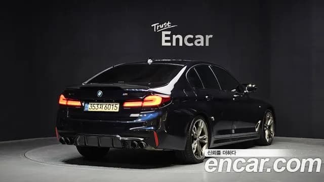 2019 BMW 5Series (G30) M550d xDrive Sold VIN WBAJD7108KBM20304 – side profile 2019 BMW 5Series (G30) M550d xDrive Sold VIN WBAJD7108KBM20304 – side profile