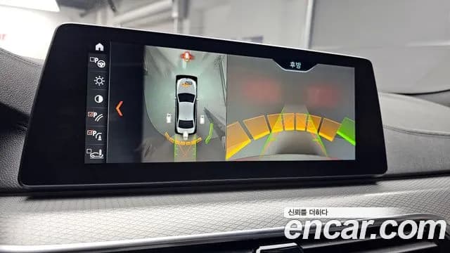 2018 BMW 5Series (G30) M550d xDrive Sold VIN WBAJD7109JBM19922 – rear exterior 2018 BMW 5Series (G30) M550d xDrive Sold VIN WBAJD7109JBM19922 – rear exterior