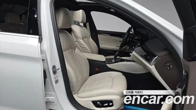 2019 BMW 5 Series (G30) 530i xDrive M Sport Package Plus Sold VIN WBAJD9100KWW12210 – odometer reading 2019 BMW 5 Series (G30) 530i xDrive M Sport Package Plus Sold VIN WBAJD9100KWW12210 – odometer reading