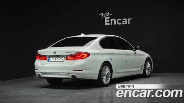 2018 BMW 5Series (G30) 530i xDrive Luxury Plus Sold VIN WBAJD9101JWC83258 – rear exterior 2018 BMW 5Series (G30) 530i xDrive Luxury Plus Sold VIN WBAJD9101JWC83258 – rear exterior