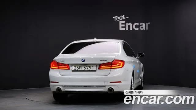 2018 BMW 5Series (G30) 530i xDrive Luxury Plus Sold VIN WBAJD9103JWC83133 – front exterior 2018 BMW 5Series (G30) 530i xDrive Luxury Plus Sold VIN WBAJD9103JWC83133 – front exterior