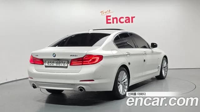2018 BMW 5Series (G30) 530i xDrive Luxury Plus Sold VIN WBAJD9104JWC83903 – side profile 2018 BMW 5Series (G30) 530i xDrive Luxury Plus Sold VIN WBAJD9104JWC83903 – side profile