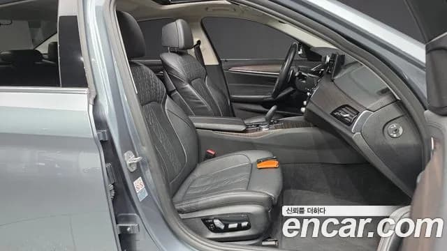 2018 BMW 5Series (G30) 530i xDrive Luxury Plus Sold VIN WBAJD9105JB277161 – engine bay 2018 BMW 5Series (G30) 530i xDrive Luxury Plus Sold VIN WBAJD9105JB277161 – engine bay