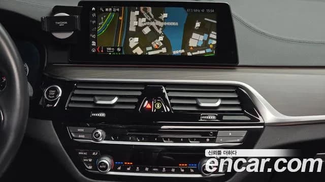 2018 BMW 5Series (G30) 530i xDrive Luxury Plus Sold VIN WBAJD9105JB277161 – photo 20 2018 BMW 5Series (G30) 530i xDrive Luxury Plus Sold VIN WBAJD9105JB277161 – photo 20