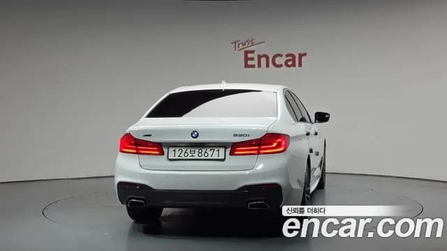 2017 BMW 5 Series (G30) 530i xDrive M Sport Package Plus Sold VIN WBAJD9105JWC11334 – dashboard 2017 BMW 5 Series (G30) 530i xDrive M Sport Package Plus Sold VIN WBAJD9105JWC11334 – dashboard