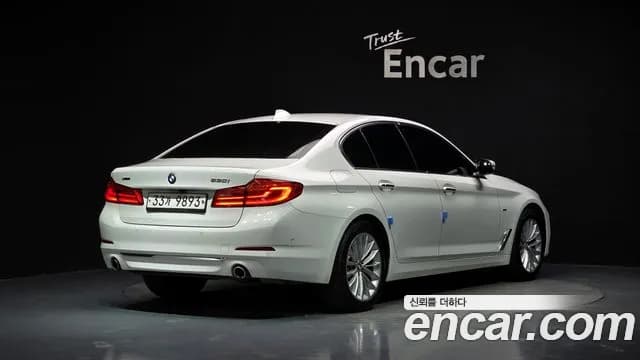2018 BMW 5 Series (G30) 530i xDrive Luxury Plus Sold VIN WBAJD9105JWC83215 – dashboard 2018 BMW 5 Series (G30) 530i xDrive Luxury Plus Sold VIN WBAJD9105JWC83215 – dashboard