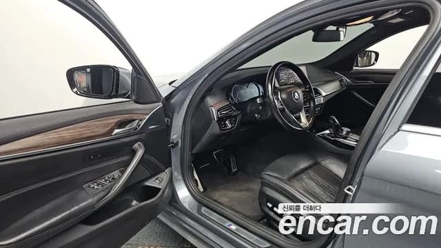 2018 BMW 5Series (G30) 530i xDrive M Sport Package Plus Sold VIN WBAJD9106JB276990 – dashboard 2018 BMW 5Series (G30) 530i xDrive M Sport Package Plus Sold VIN WBAJD9106JB276990 – dashboard
