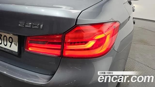 2018 BMW 5Series (G30) 530i xDrive M Sport Package Plus Sold VIN WBAJD9106JB276990 – odometer reading 2018 BMW 5Series (G30) 530i xDrive M Sport Package Plus Sold VIN WBAJD9106JB276990 – odometer reading