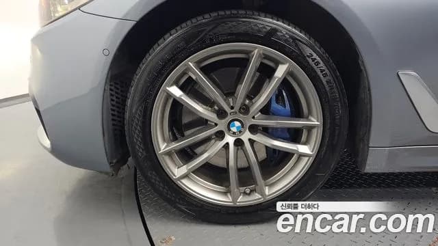2018 BMW 5Series (G30) 530i xDrive M Sport Package Plus Sold VIN WBAJD9106JB276990 – photo 13 2018 BMW 5Series (G30) 530i xDrive M Sport Package Plus Sold VIN WBAJD9106JB276990 – photo 13