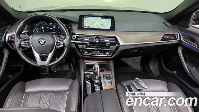 2017 BMW 5 Series (G30) 530i xDrive M Sport Package Plus Sold VIN WBAJD9108HG477142 – photo 23 2017 BMW 5 Series (G30) 530i xDrive M Sport Package Plus Sold VIN WBAJD9108HG477142 – photo 23