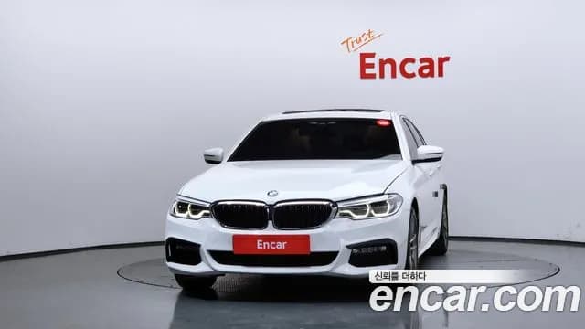 2018 BMW 5Series (G30) 530i xDrive M Sport Package Sold VIN WBAJD9108JB277008 – photo 12 2018 BMW 5Series (G30) 530i xDrive M Sport Package Sold VIN WBAJD9108JB277008 – photo 12