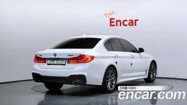 2018 BMW 5Series (G30) 530i xDrive M Sport Package Sold VIN WBAJD9108JB277008 – photo 25 2018 BMW 5Series (G30) 530i xDrive M Sport Package Sold VIN WBAJD9108JB277008 – photo 25