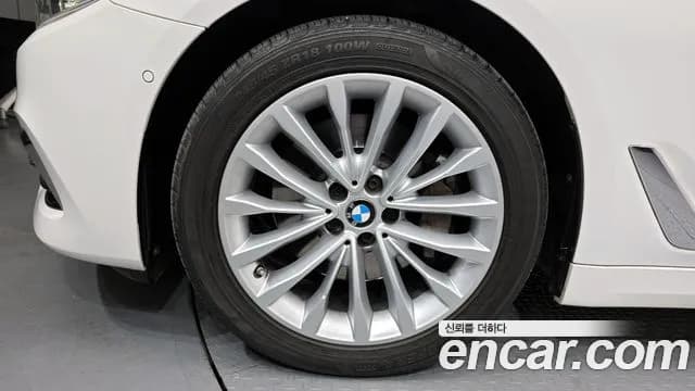 2019 BMW 5Series (G30) 530i xDrive Luxury Plus Sold VIN WBAJD9109KWC84160 – photo 12 2019 BMW 5Series (G30) 530i xDrive Luxury Plus Sold VIN WBAJD9109KWC84160 – photo 12