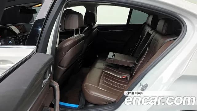 2019 BMW 5Series (G30) 530i xDrive Luxury Plus Sold VIN WBAJD9109KWC84160 – photo 14 2019 BMW 5Series (G30) 530i xDrive Luxury Plus Sold VIN WBAJD9109KWC84160 – photo 14