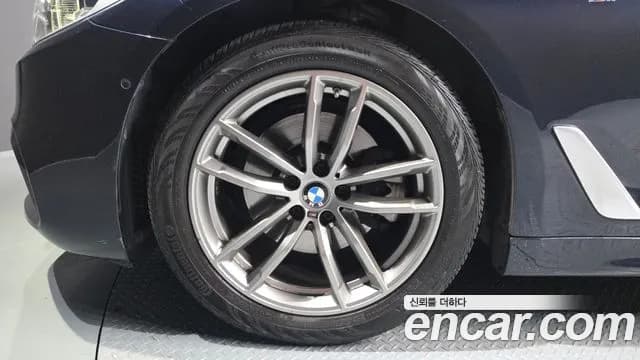 2020 BMW 5Series (G30) 520d M Sport Package Plus Sold VIN WBAJF3102LCE02723 – photo 26 2020 BMW 5Series (G30) 520d M Sport Package Plus Sold VIN WBAJF3102LCE02723 – photo 26