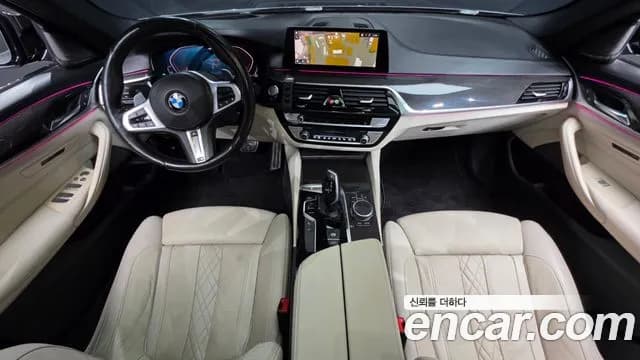 2020 BMW 5Series (G30) 520d M Sport Package Plus Sold VIN WBAJF3102LWW81618 – trunk area 2020 BMW 5Series (G30) 520d M Sport Package Plus Sold VIN WBAJF3102LWW81618 – trunk area